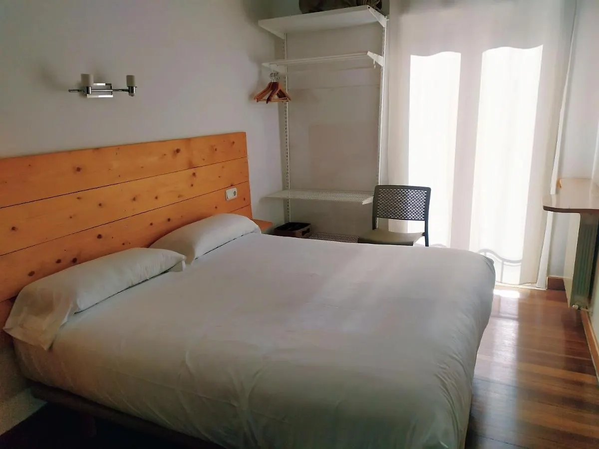 Pensión Urkia San Sebastián 2*,  España