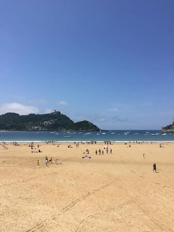 Pension Urkia San Sebastian 2*,  Spain